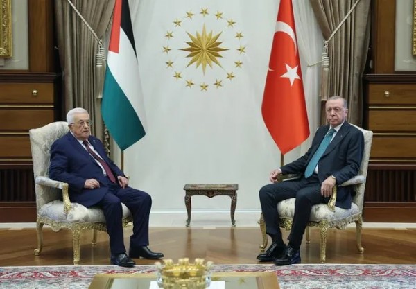 Cumhurbaşkanı Erdoğan, Mahmud Abbas ile görüştü! 'Türkiye'nin önceliği Gazze'de acil ateşkesin sağlanması'